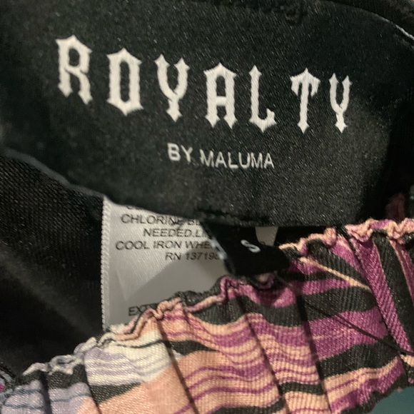 Palms Printed Bralette - Picture 5 of 5